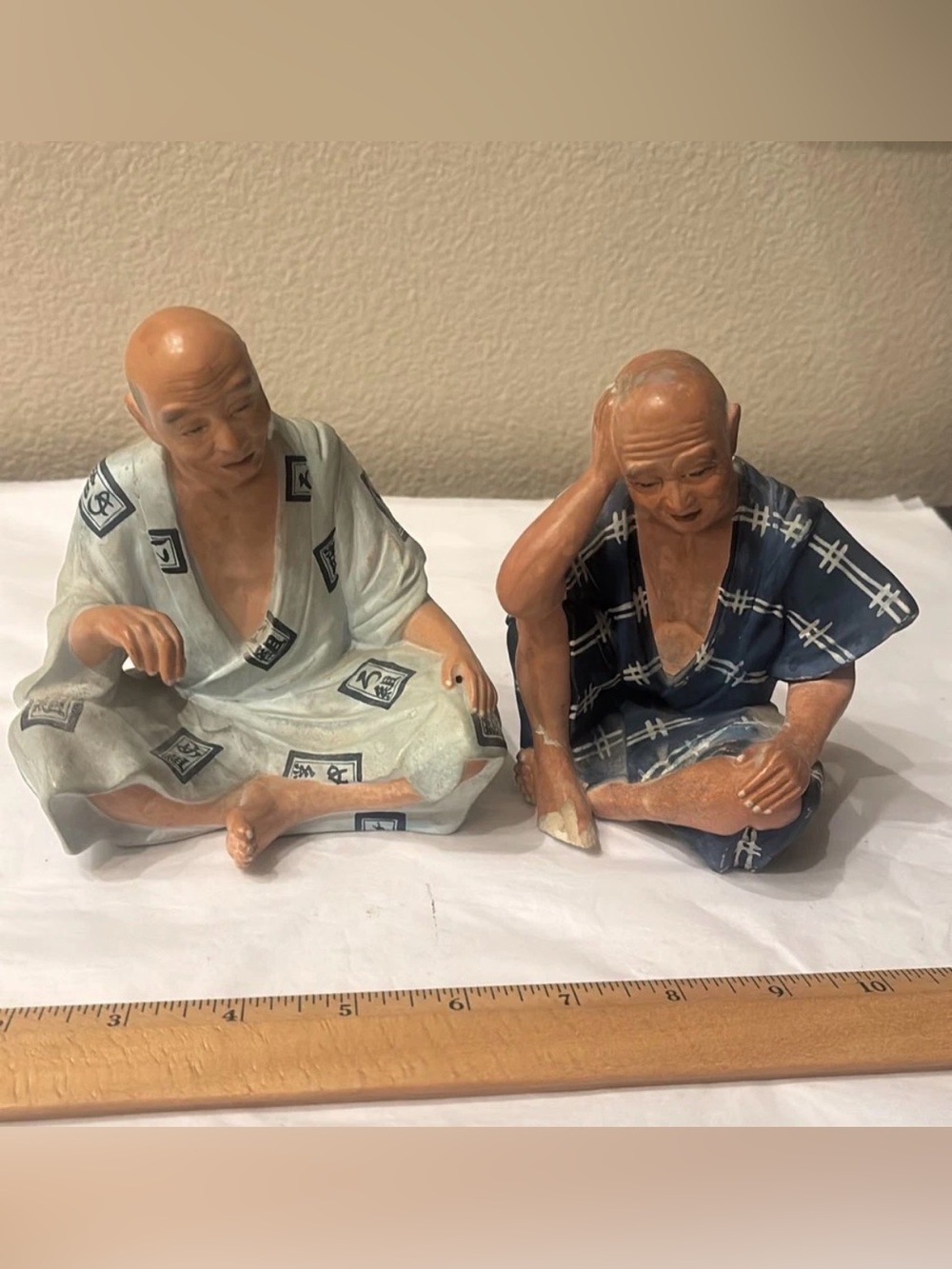 Hakata Urasaki Clay Doll Figurine Pair Elderly Men Sitting Japan